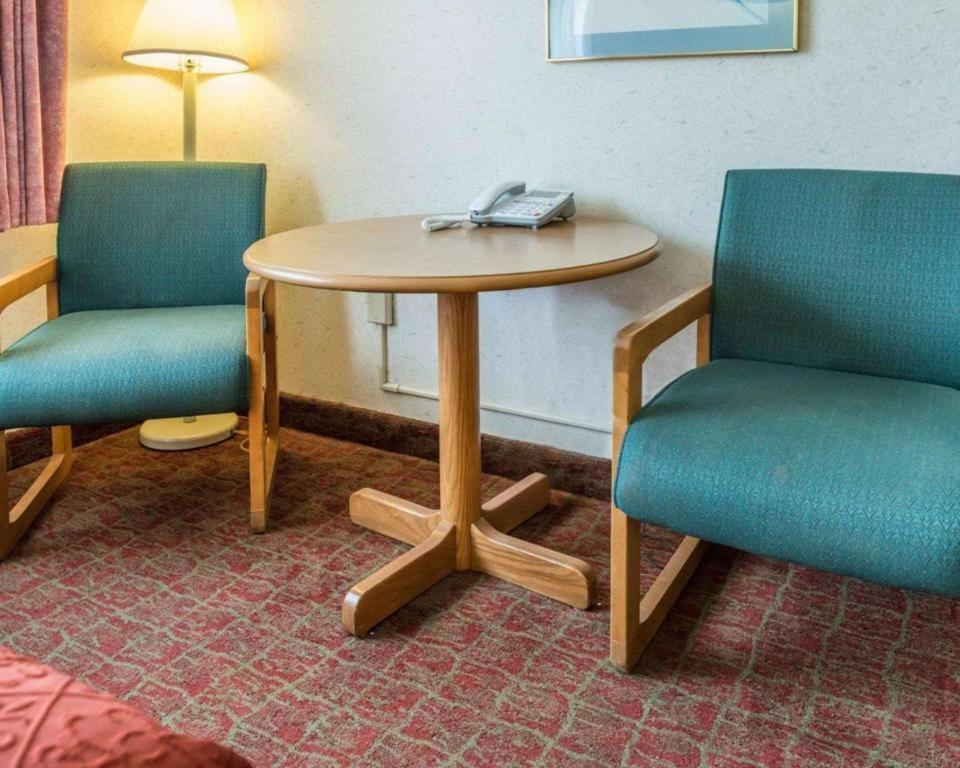 Quality Inn Royle Kittanning Exteriör bild