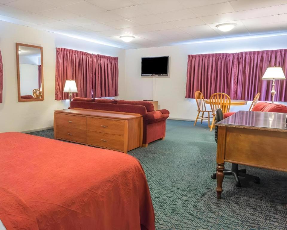 Quality Inn Royle Kittanning Exteriör bild